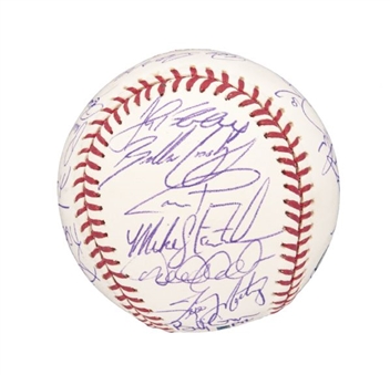 2005 New York Yankees Team Signed Baseball With 25 Signatures Including Jeter, Rivera & ARod